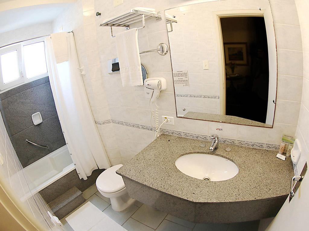 Village Hotel Ponta Grossa  Dış mekan fotoğraf