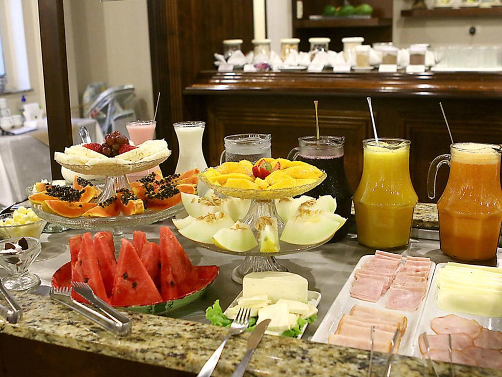 Village Hotel Ponta Grossa  Dış mekan fotoğraf