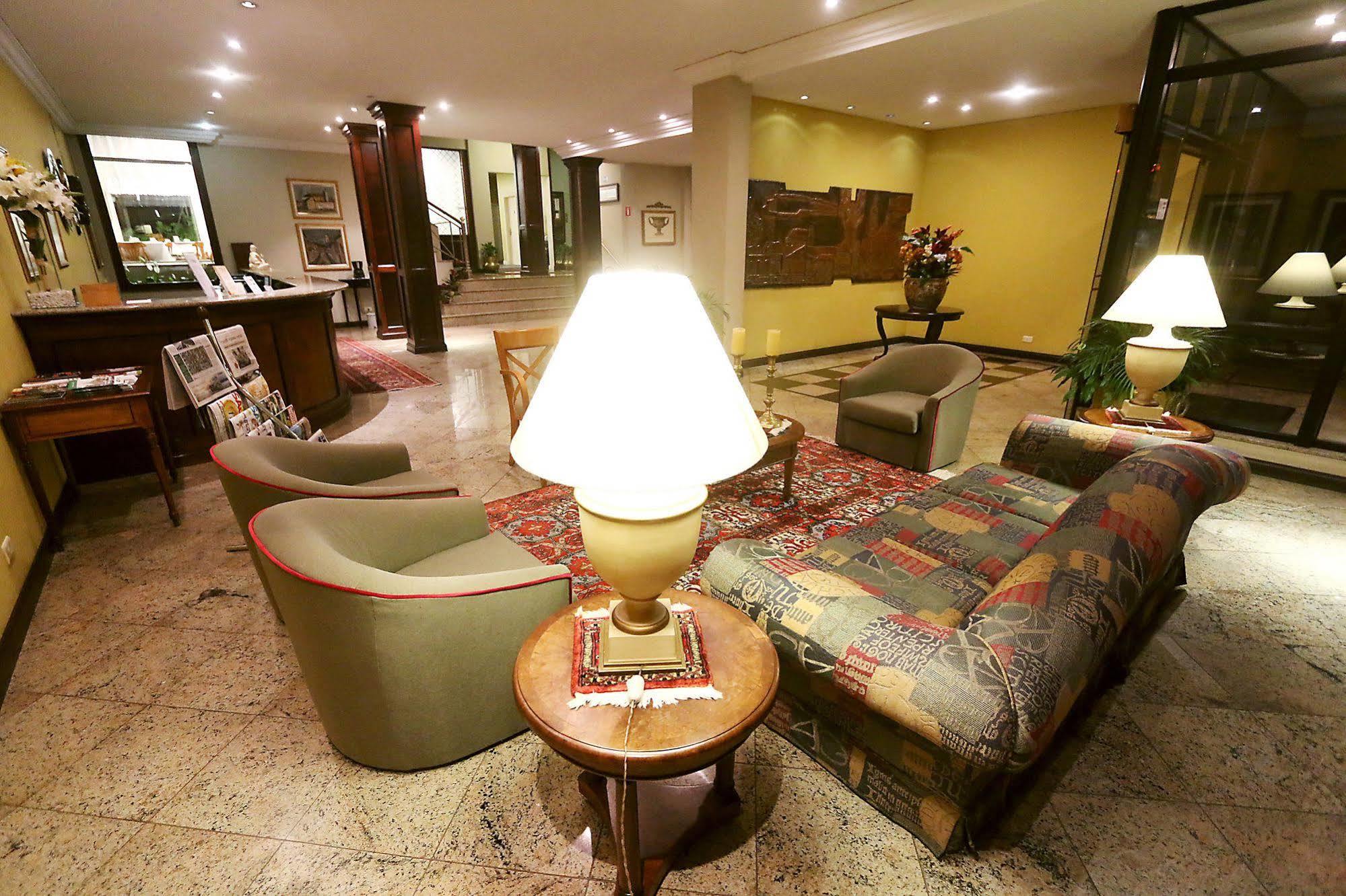 Village Hotel Ponta Grossa  Dış mekan fotoğraf