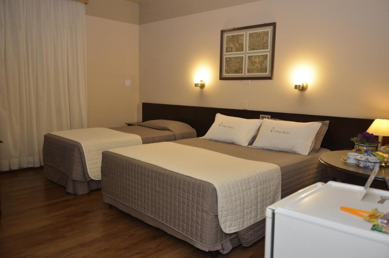 Village Hotel Ponta Grossa  Dış mekan fotoğraf